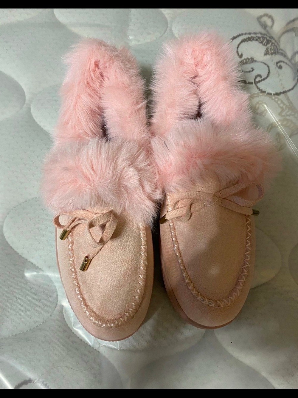 Slippers - Picture 2 of 2